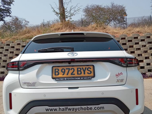 Toyota Starlet Cross in Botswana