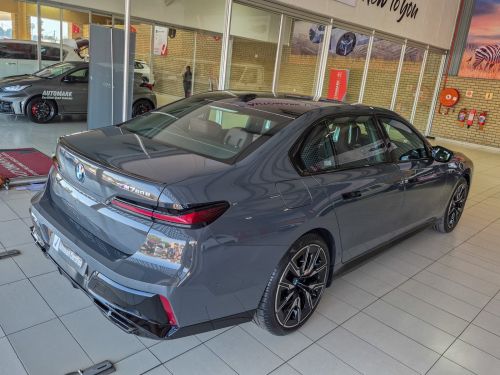 BMW M760e X-Drive in Botswana