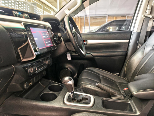 Toyota Hilux Raider 2.8GD-6 A/T 4x2 in Botswana