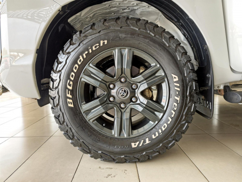 Toyota Hilux Raider 2.8GD-6 A/T 4x2 in Botswana