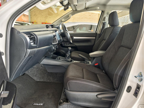 Toyota Hilux Raider 2.4GD-6 4x4 in Botswana