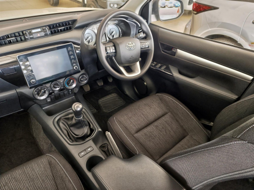 Toyota Hilux Raider 2.4GD-6 4x4 in Botswana