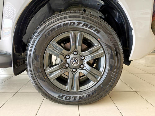 Toyota Hilux Raider 2.4GD-6 4x4 in Botswana