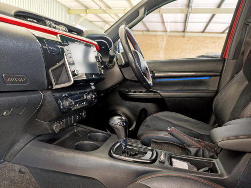 Toyota Hilux Raider 2.8GD-6 4x4 GR-Sport in Botswana