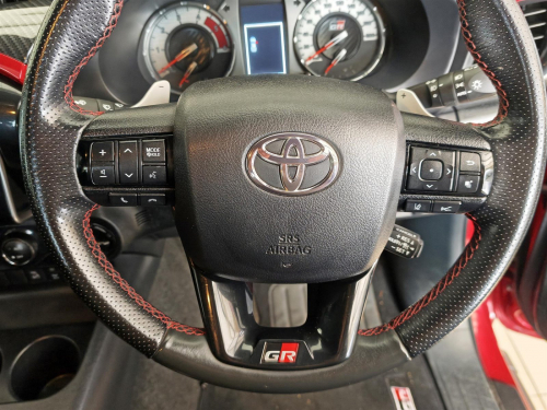 Toyota Hilux Raider 2.8GD-6 4x4 GR-Sport in Botswana
