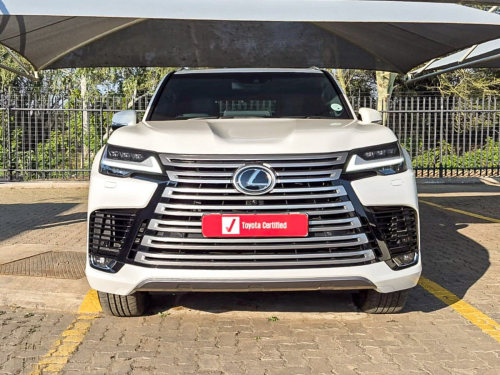 Lexus LX500D Urban in Botswana
