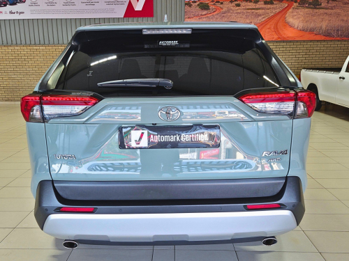 Toyota Rav4 GX-R AWD in Botswana