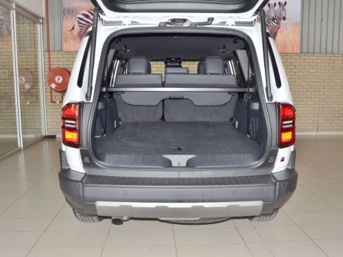 Toyota Prado 2.8GD TX in Botswana