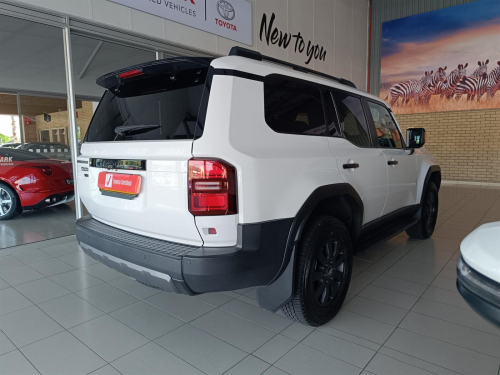 Toyota Prado VX-R 2.8GD TX in Botswana
