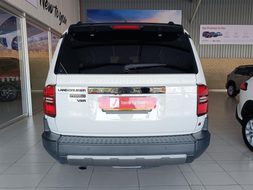 Toyota Prado VX-R 2.8GD TX in Botswana