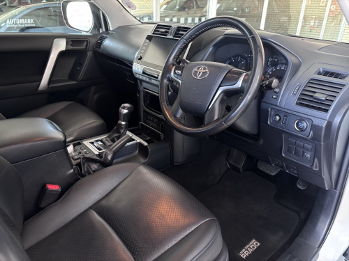 Toyota Land Cruiser  PRADO 2.8 GD-6 TX in Botswana