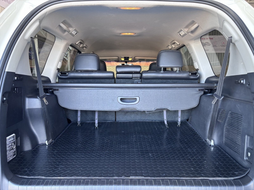 Toyota Land Cruiser  PRADO 2.8 GD-6 TX in Botswana