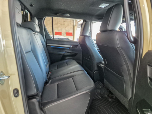 Toyota Hilux 2.8GD-6 Legend 55 in Botswana