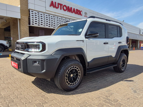 Toyota FJ Cruiser in Botswana