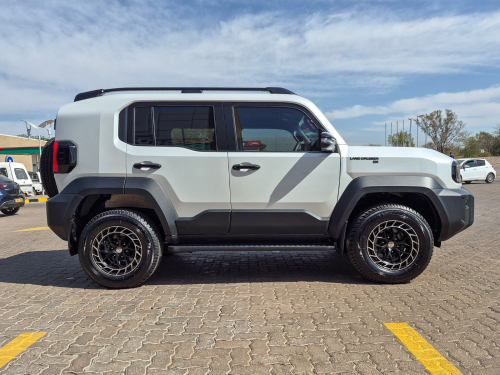 Toyota FJ Cruiser in Botswana