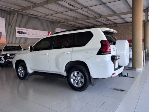 Toyota TOYOTA LAND CRUISER PRADO 2.8 GD-6 TX in Botswana