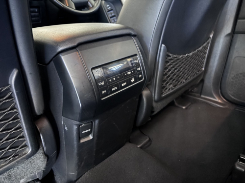 Toyota TOYOTA LAND CRUISER PRADO 2.8 GD-6 TX in Botswana