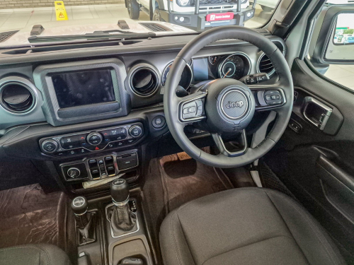 Jeep Wrangler Sport in Botswana