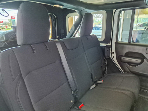 Jeep Wrangler Sport in Botswana