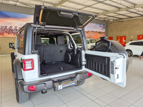 Jeep Wrangler Sport in Botswana