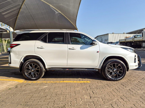 Toyota Fortuner GR-S 4x4 in Botswana