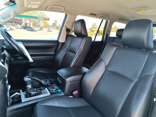 Toyota Land Cruiser Prado VX 2.8 GD-6 in Botswana