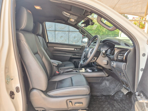 Toyota Hilux Xtra Cab in Botswana