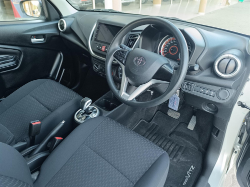 Toyota Vitz 1.0L XR A/T in Botswana