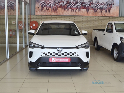 Toyota Corolla Cross 1.8 XS HEV A/T in Botswana