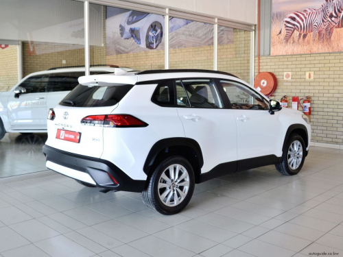 Toyota Corolla Cross 1.8 XS HEV A/T in Botswana