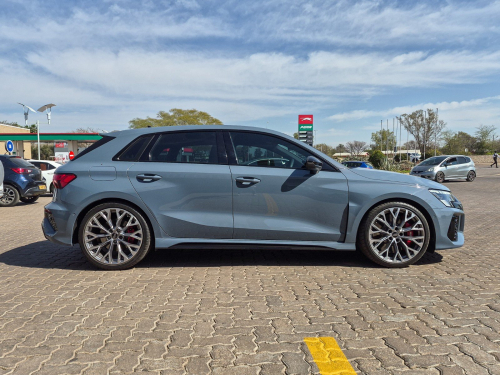 Audi RS3 Sportback Quattro S tronic in Botswana