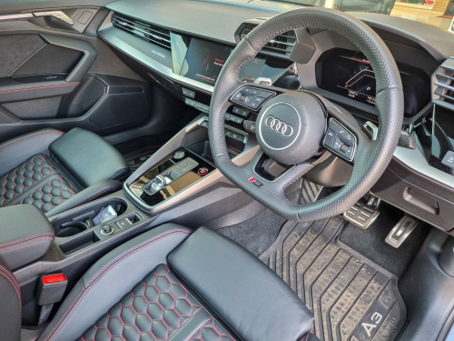 Audi RS3 Sportback Quattro S tronic in Botswana