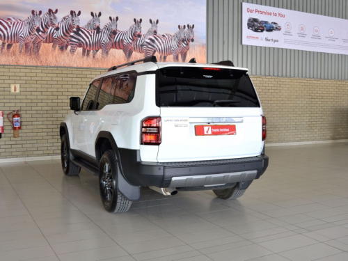 Toyota Prado 2.8GD TX in Botswana