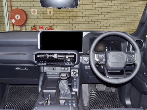 Toyota Prado 2.8GD TX in Botswana