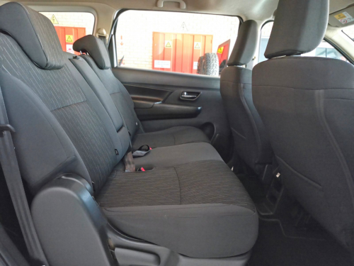 Toyota Rumion 1.5 SX 7 Seater in Botswana