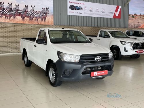 Toyota Hilux LWB 2.4L in Botswana