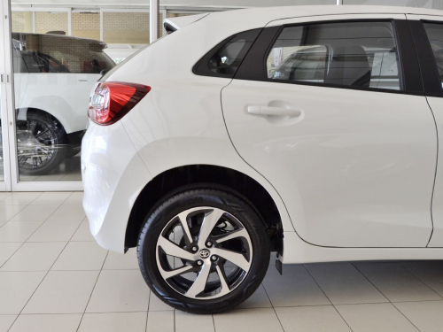 Toyota Starlet XS 1.5L A/T in Botswana