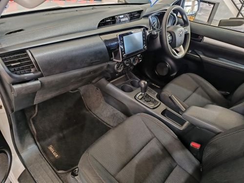 Toyota Hilux Raider GD-6 2.4 4x4 AT in Botswana