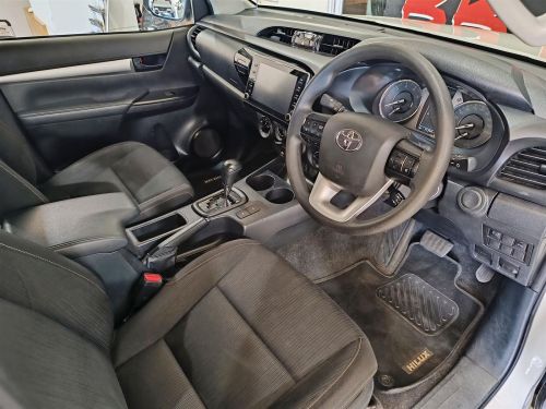Toyota Hilux Raider GD-6 2.4 4x4 AT in Botswana