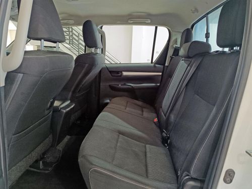 Toyota Hilux Raider GD-6 2.4 4x4 AT in Botswana