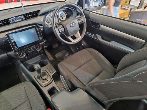 Toyota Hilux Raider GD-6 2.4 4x4 AT in Botswana