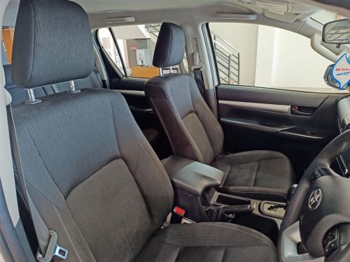 Toyota Hilux Raider-X GD-6 2.4 4x4 AT in Botswana