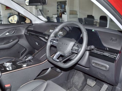 Omoda C5 Style 230T in Botswana