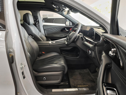 Omoda C9 Explorer AWD 400T in Botswana