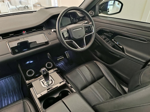 Range Rover Evoque 2.0D 147kW D200 R-Dynamic S in Botswana