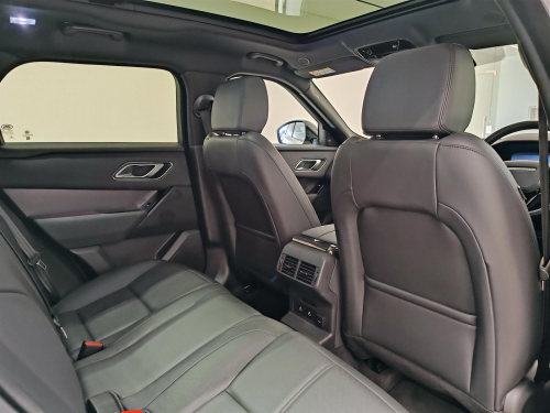 Range Rover Velar 3.0D D300 R-Dynamic SE in Botswana