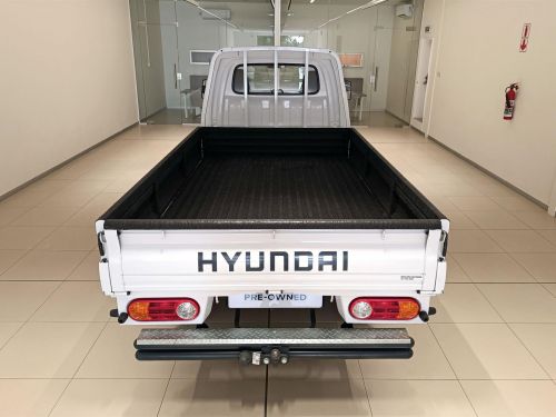 Hyundai H-100 2.6D 1.3Ton in Botswana