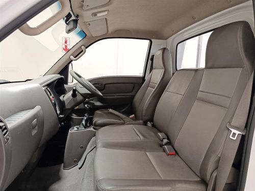 Hyundai H-100 2.6D 1.3Ton in Botswana