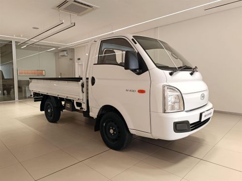 Used Hyundai H-100 2.6D 1.3Ton for sale in Gaborone