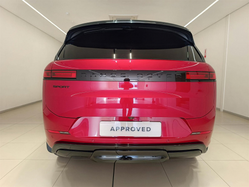 Range Rover Sport 3.0D 258kW D350 Dynamic SE in Botswana